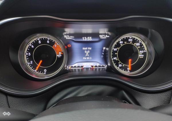 Jeep Cherokee cena 85000 przebieg: 168100, rok produkcji 2019 z Lubartów małe 596